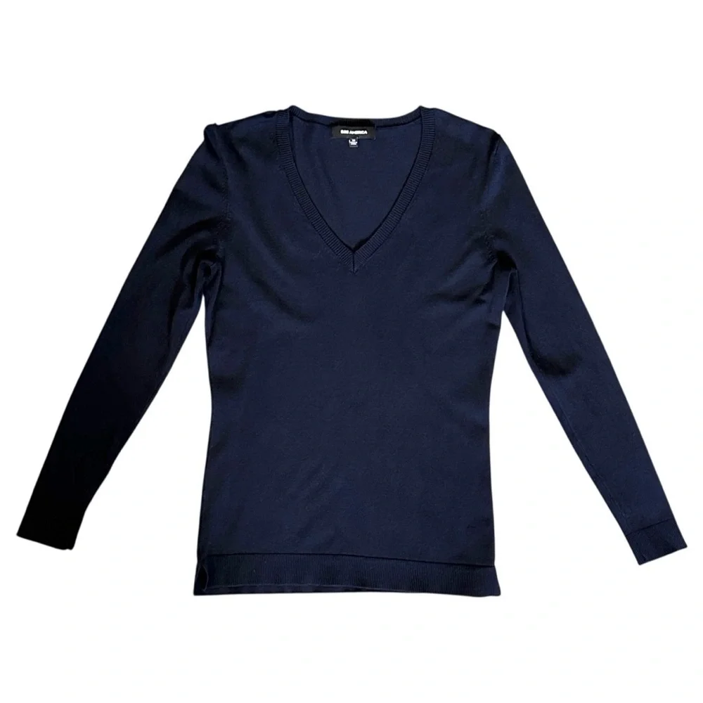 525 America Signature V-Neck Knit Sweater in Dark Navy Women’s XS S4798